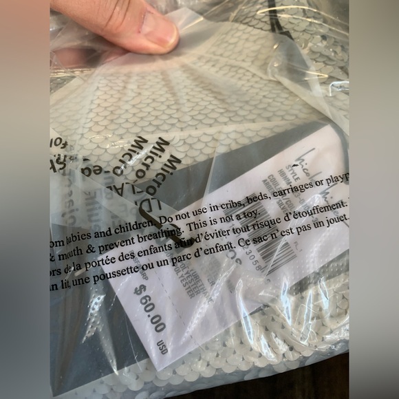 Nicole Miller Silver Sequin Small Faux Leather Purse NWT 🌴 - Picture 11 of 11